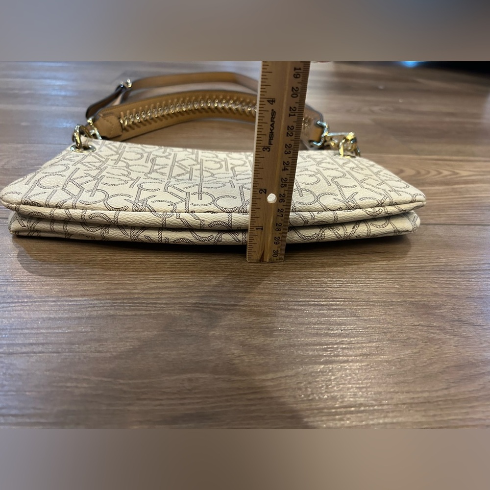 Calvin Klein Monogram Baguette Shoulder Bag w Removable Straps NWOT - Picture 5 of 11